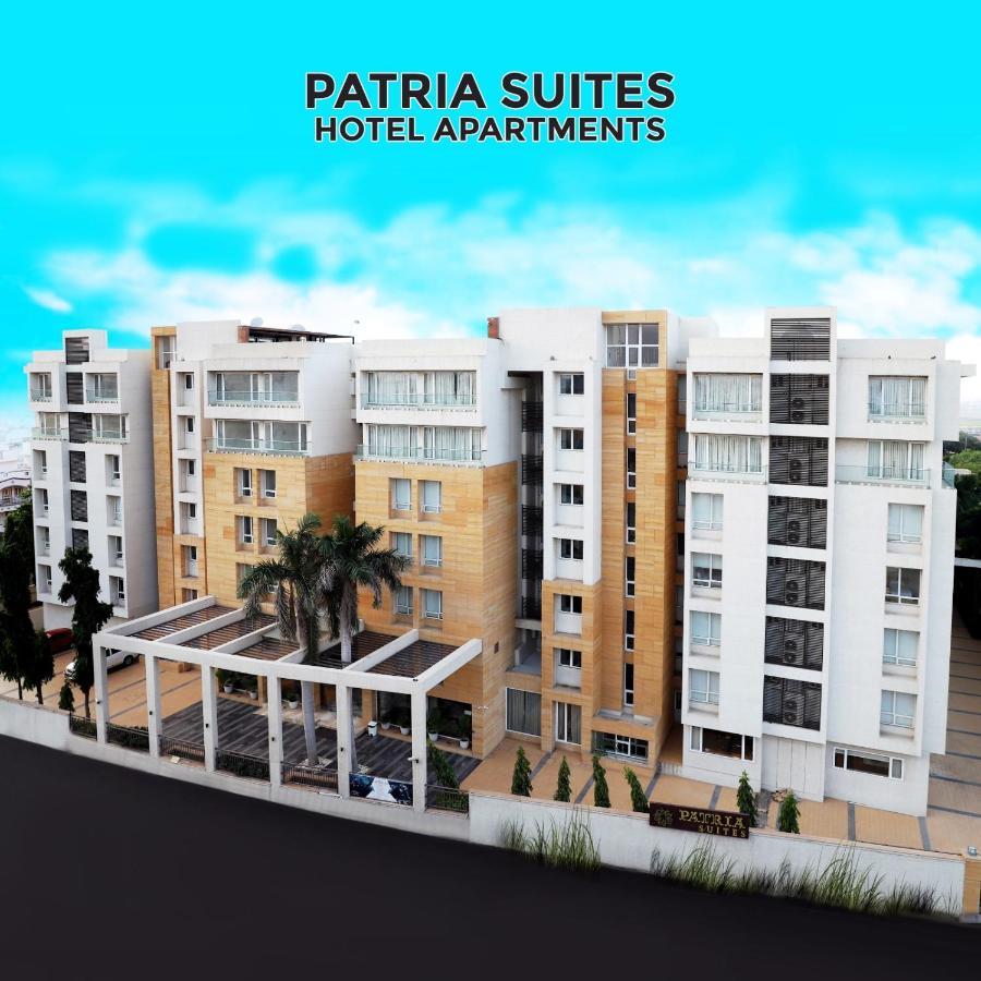 Quality Inn Patria Suites, Rajkot Eksteriør bilde