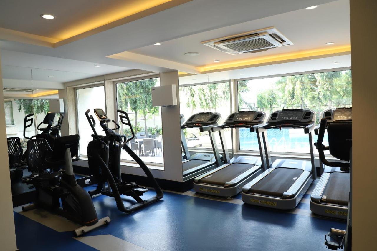 Quality Inn Patria Suites, Rajkot Eksteriør bilde