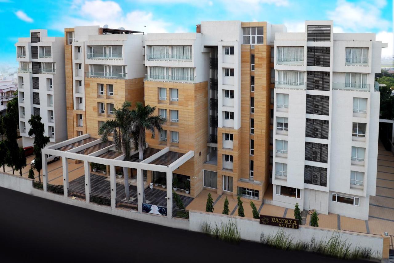 Quality Inn Patria Suites, Rajkot Eksteriør bilde